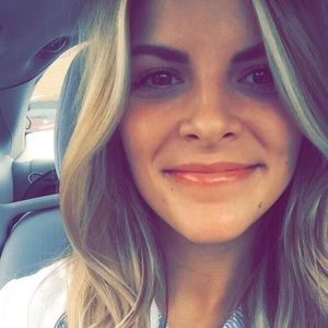 Meet your Posher, Gabrielle